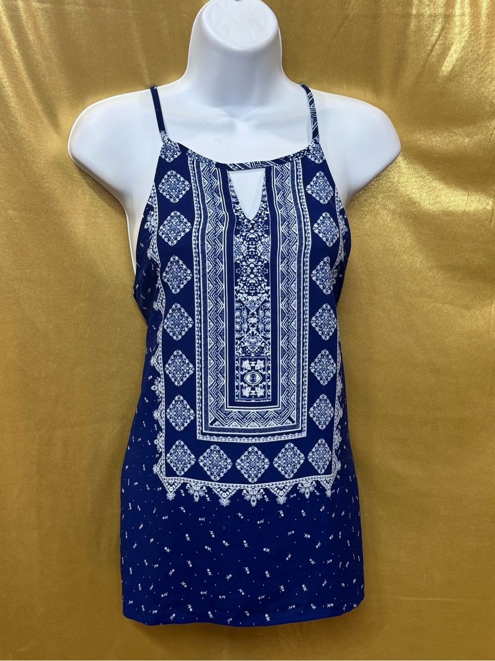 Sweet Wanderer Blue Boho Geometric Keyhole Tunic Top - Size Medium